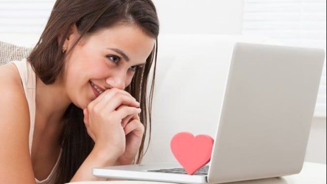 Cara Menggunakan Fitur Video Call dengan Aman di Aplikasi Kencan